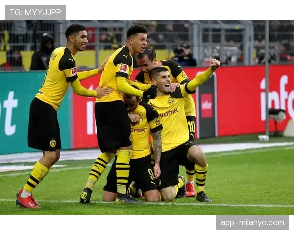 动荡中的多特蒙德：豪门定位何以动摇，管理危机与战术困境凸显崛起阻力！