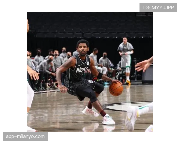 欧文突破持球拉开空间效率超哈登成球队关键助攻点